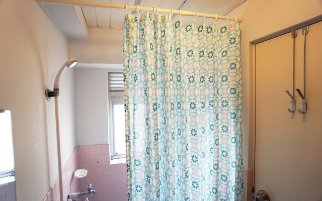 Yokohama Classic Apartment