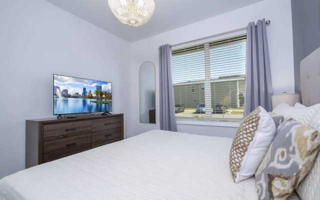 Stunning 5Bd W/ Pool Close To Disney At Champions Gate 8956
