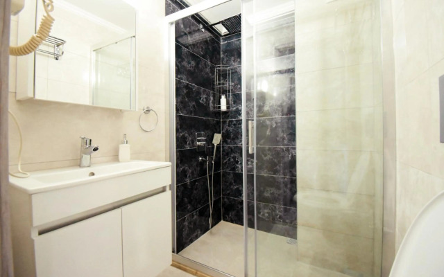 Otel Eroglu
