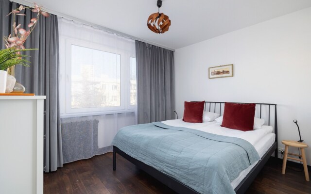 Two-bedroom Strzelców 9 by Renters