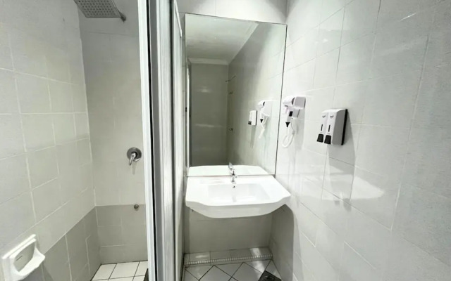 Sky Hotel Chow Kit Pwtc