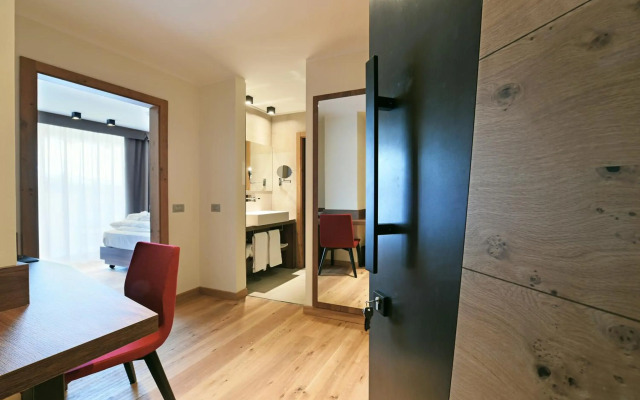 Dolomeet Boutique Hotel