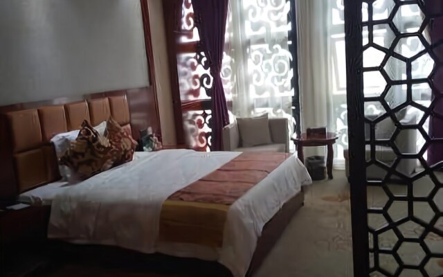 Window of World Theme Hotel