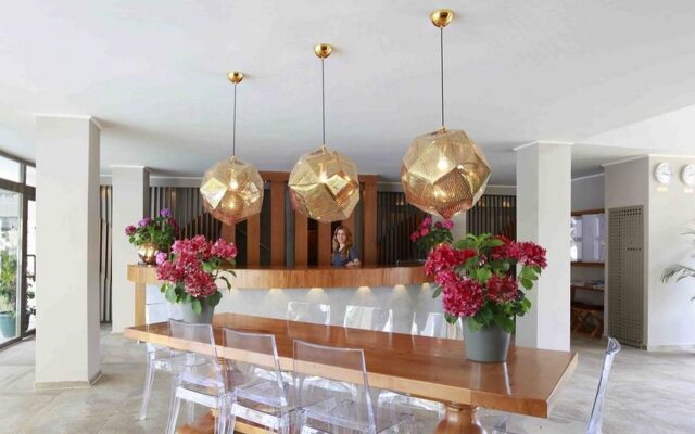 Sun City Apartments & Hotel