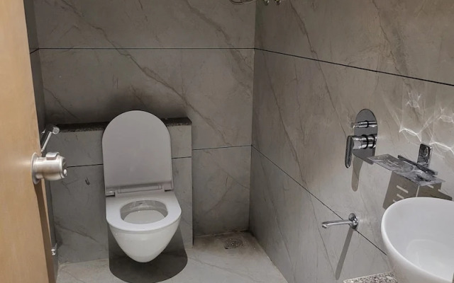 Hotel Shiv Kartik