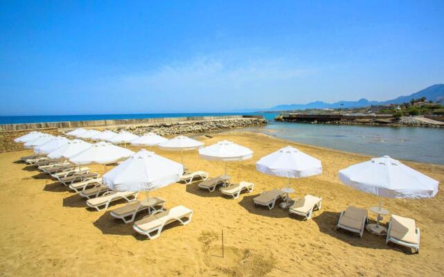 Vuni Palace Luxury Resort & Beach & Casino