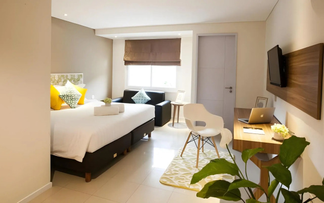 Wood Hotel