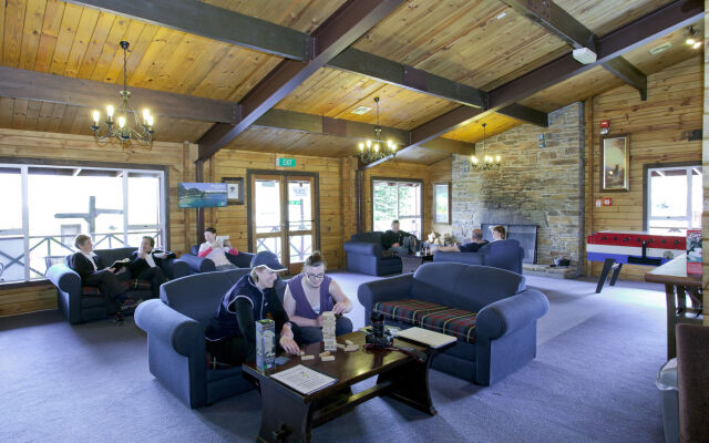 Te Anau Top 10 Holiday Park