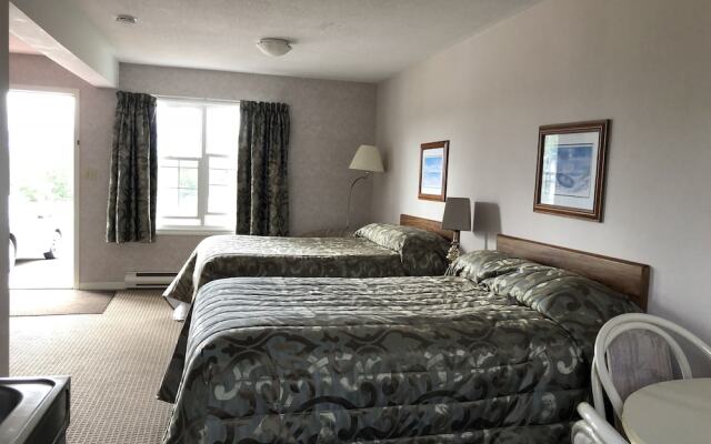 Anne Shirley Motel & Cottages