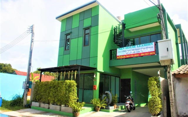 N&N HOUSE Laem Hin
