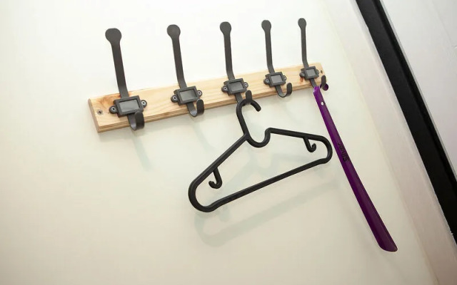 Диван и Чемодан на ул. Сибиряков-Гвардейцев, 15/1