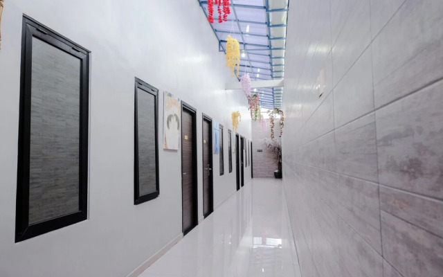 OYO 815 Double D9 Guesthouse