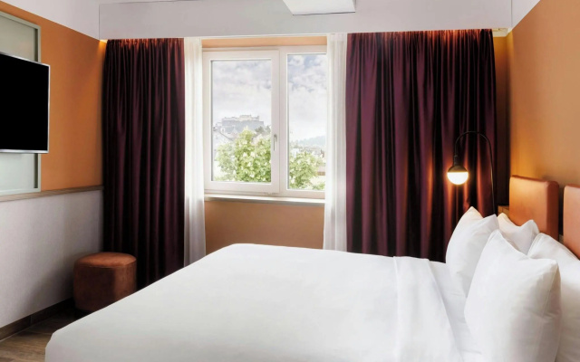 June Six Salzburg, a Tribute Portfolio Hotel