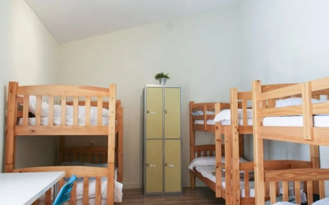 The Living Roof Hostel Madrid