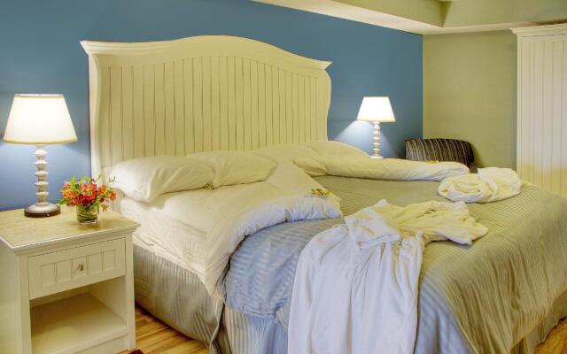 Watkins Glen Harbor Hotel