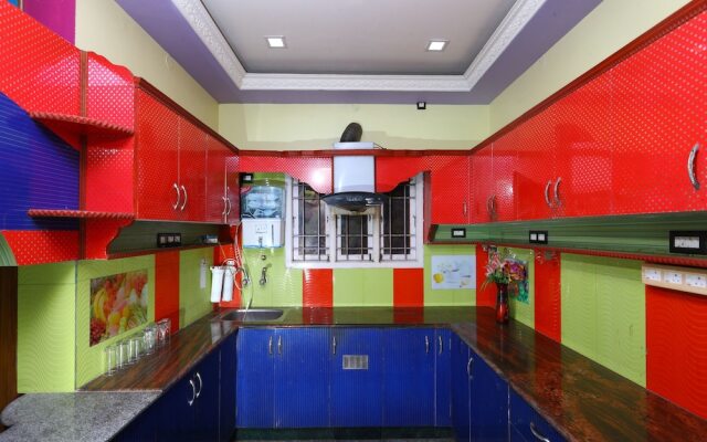 OYO 10498 Home Classic 3BHK Swarna Nagar