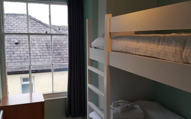 The Padarn Hotel