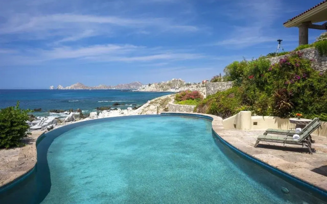 Villa Punta Serena