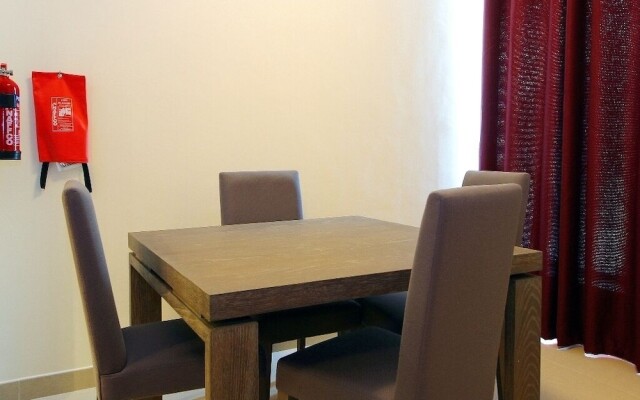 Vacation bay Burj Views Tower East