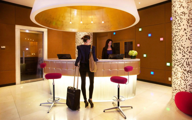 OPUS Hotel Vancouver