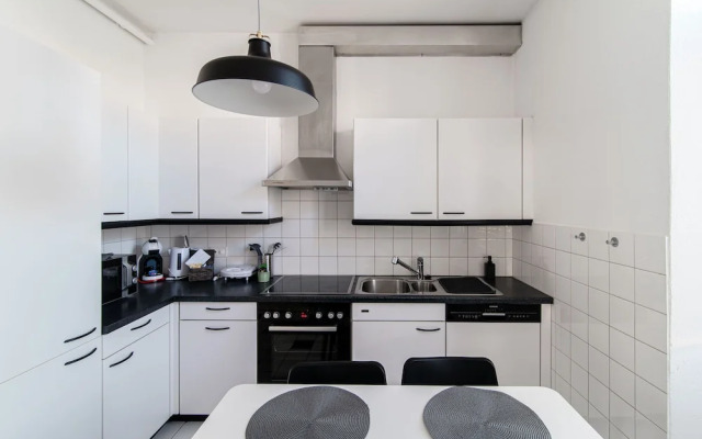 Giuka Apartment