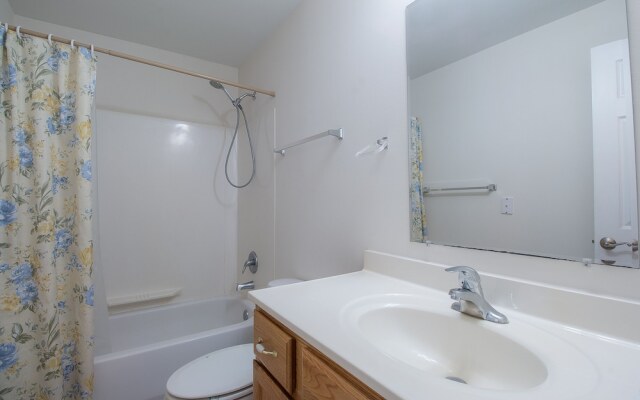 Oak Shores 115
