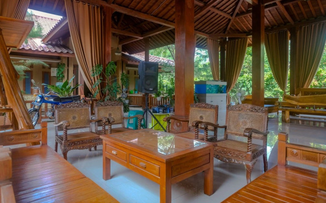 RedDoorz @ Homestay Joglo Ibu Prambanan Yogyakarta