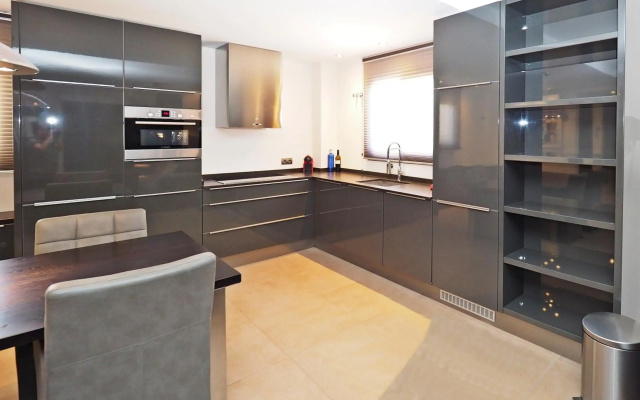 Luxe vakantieappartement aan de jachthaven van Altea met frontaal zeezicht