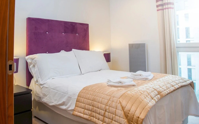 Luxurious 1 Bed Cardiff City Centre Apartment