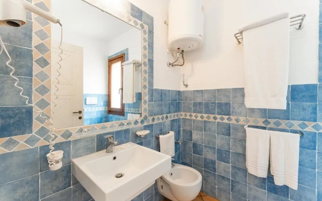 Relaxing Residence Baia dei Mirti B4 1 Bedroom Apartment Sleeps 4 -bilo 4