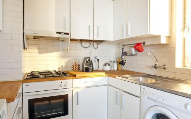 Prime Apartments White and Yellow