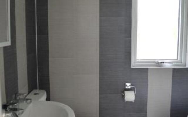 Fairwood Lakes Holiday Park