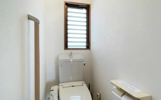 Beautiful, spacious apartment next to Peace Park