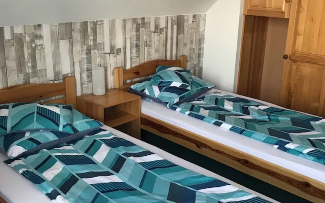 Petit Normandi Bistro  Panzi