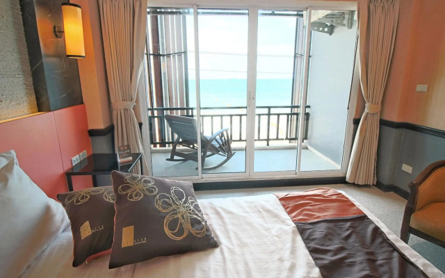 Seaside Jomtien Beach