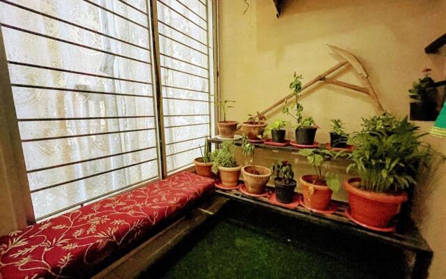 Artistic 2BHK in the downtown close to everything