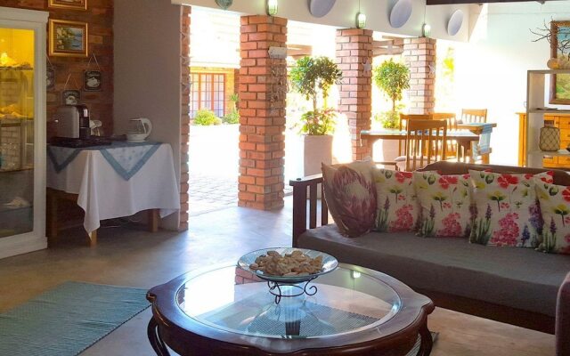 Pompano Guesthouse