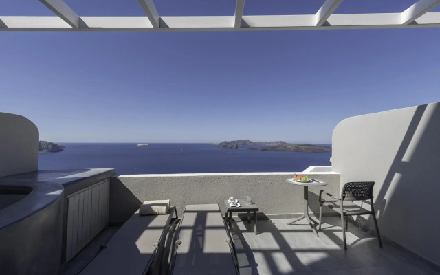 Caldera's Dolphin Suites