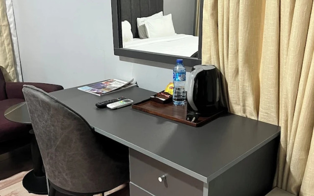 The Classio Hotel by House J