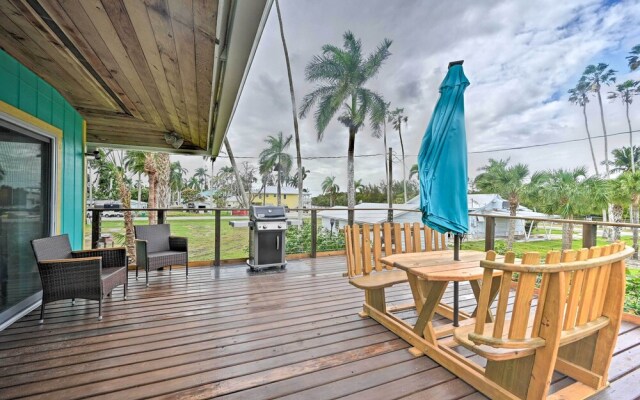 Everglades Getaway w/ Deck & Water Views!