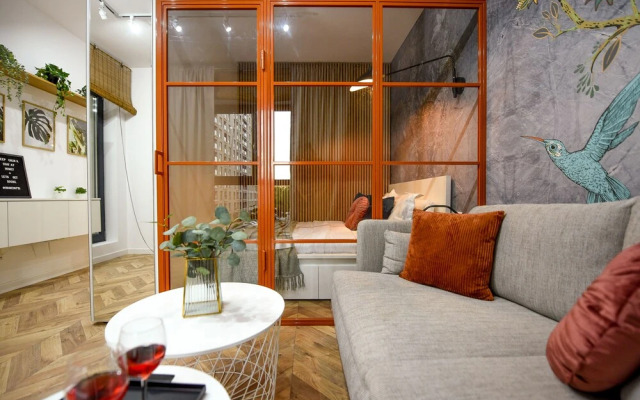 THE BIRD'S STORY. Plaza Residence Studio