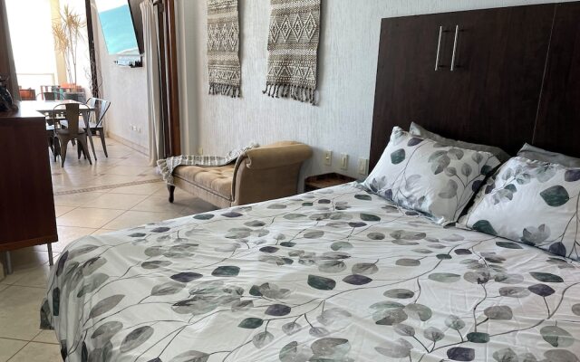 Palacio del Mar by Rocky Host