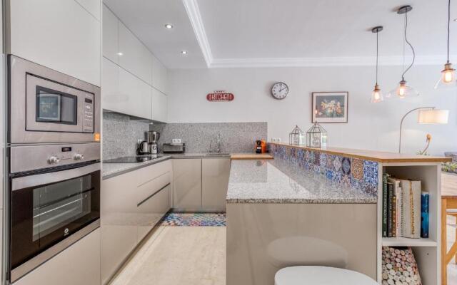 Hanami Puerto Alto Estepona PA 4-4