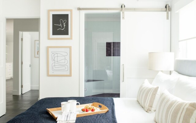 O'Neill Buyout by AvantStay | Sleeps 18! Modern Beach Getaway | Newly Renovated!