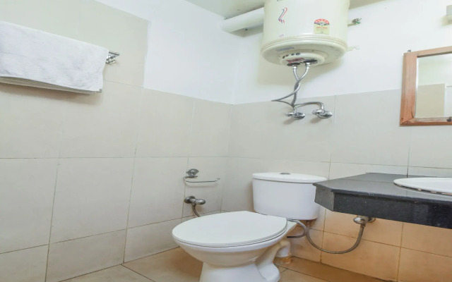 OYO 13410 Hotel Sunflower