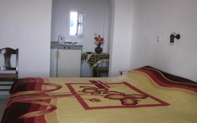 Aronis Plaka Naxos