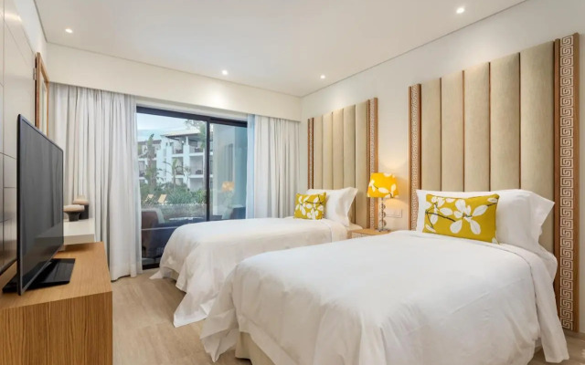 Pine Cliffs Gardens Hotel