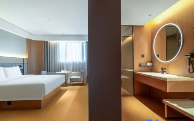 JI Hotel (Zibo Huantai Xinyu Building, Yanhe Road)
