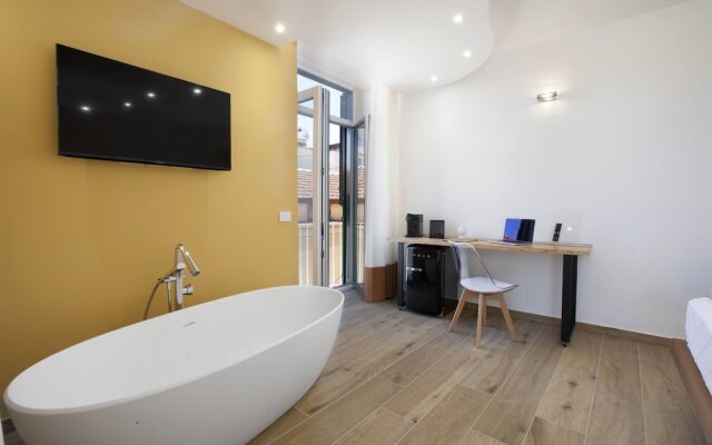 Lidia Rooms & Suites