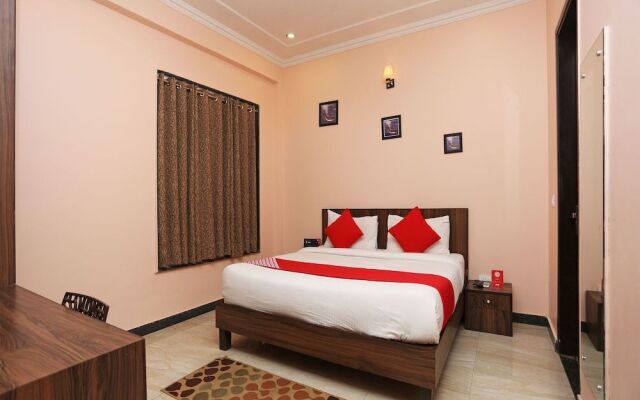 OYO 4026 Royal Inn